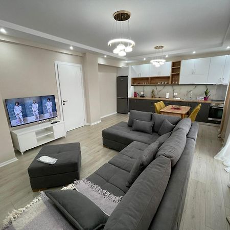 Melody Apartment In Korce Esterno foto