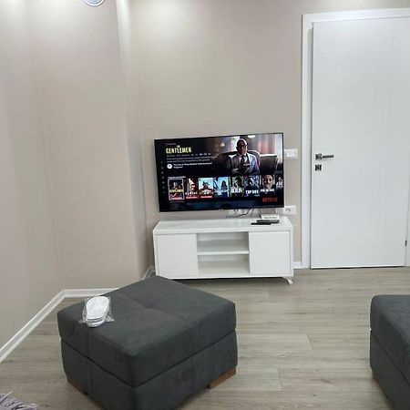 Melody Apartment In Korce Esterno foto