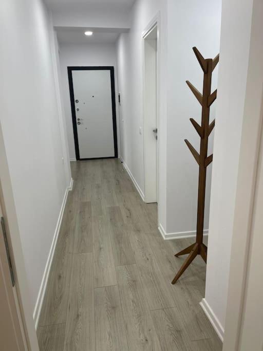 Melody Apartment In Korce Esterno foto