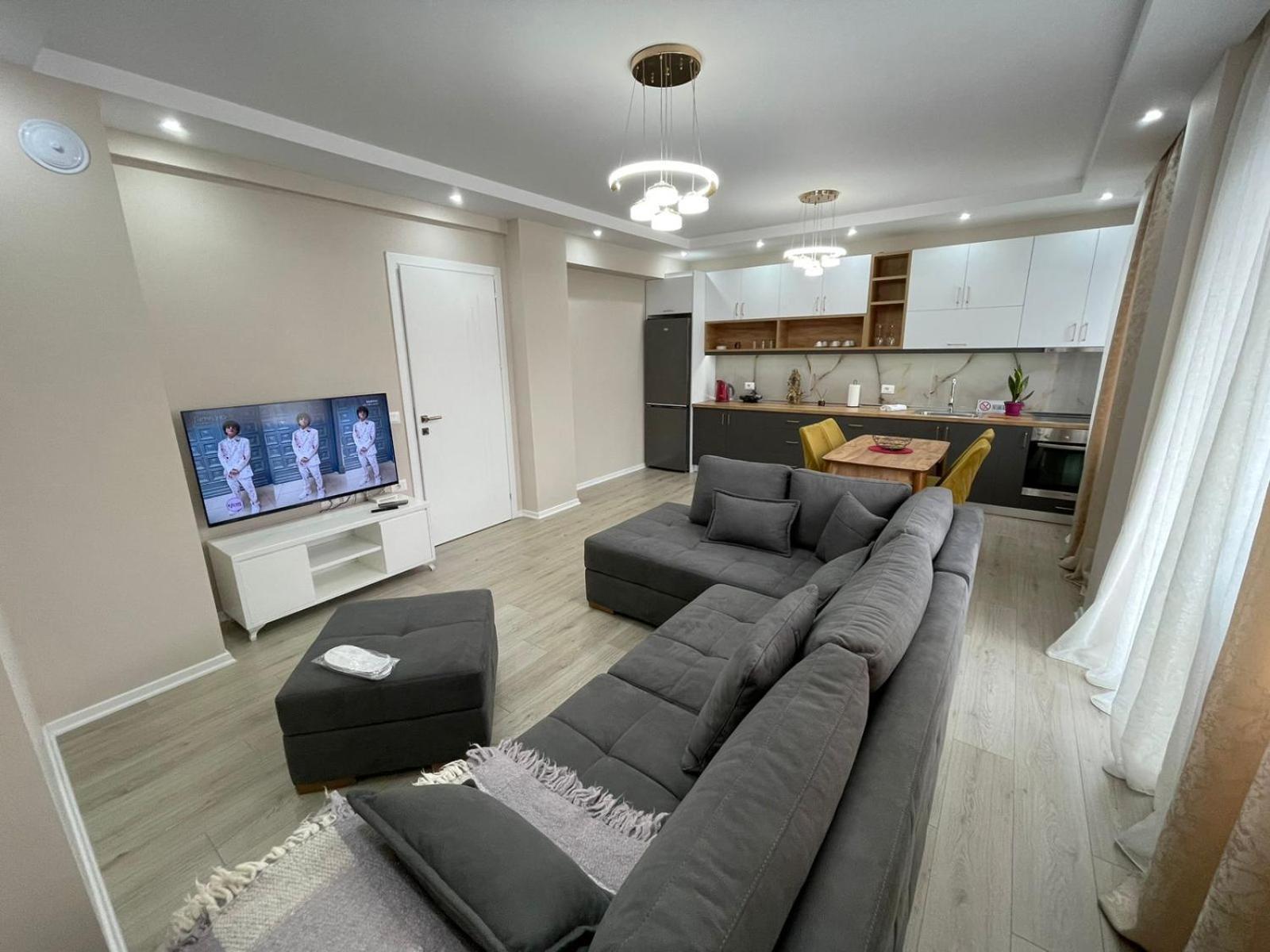 Melody Apartment In Korce Esterno foto