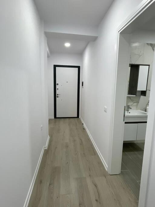 Melody Apartment In Korce Esterno foto